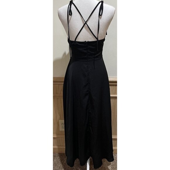 NWT ~ Spaghetti Strap Long Black Dress ~ Size Med - Picture 5 of 8